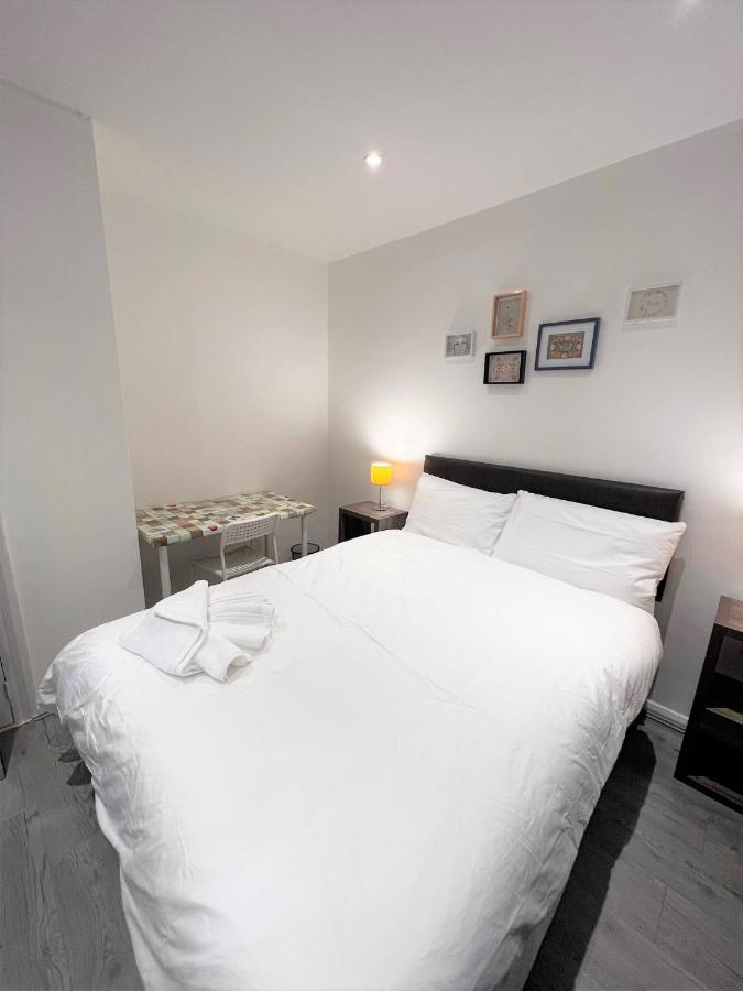 Stepney Green Beds To Stay 24 ロンドン エクステリア 写真